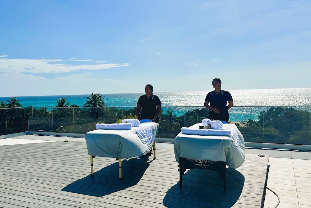 Фото Bocobay Aracari Condo Hotel