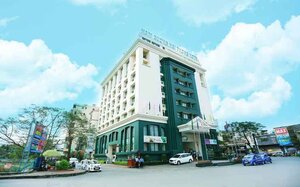 Гостиница The Tray Hotel