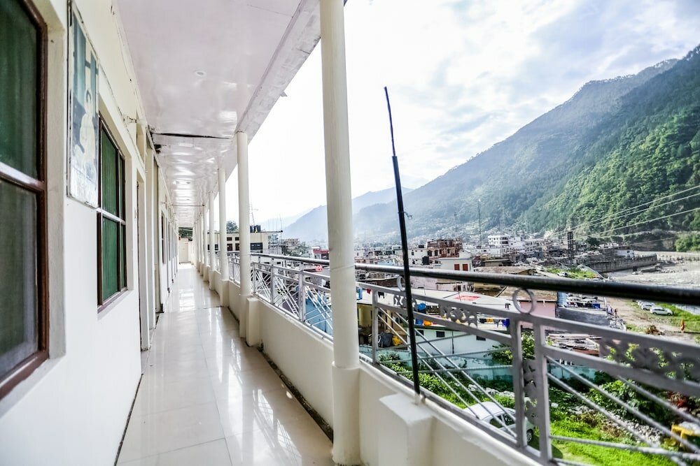 Фото Spot On 44566 Hotel Gautam Park