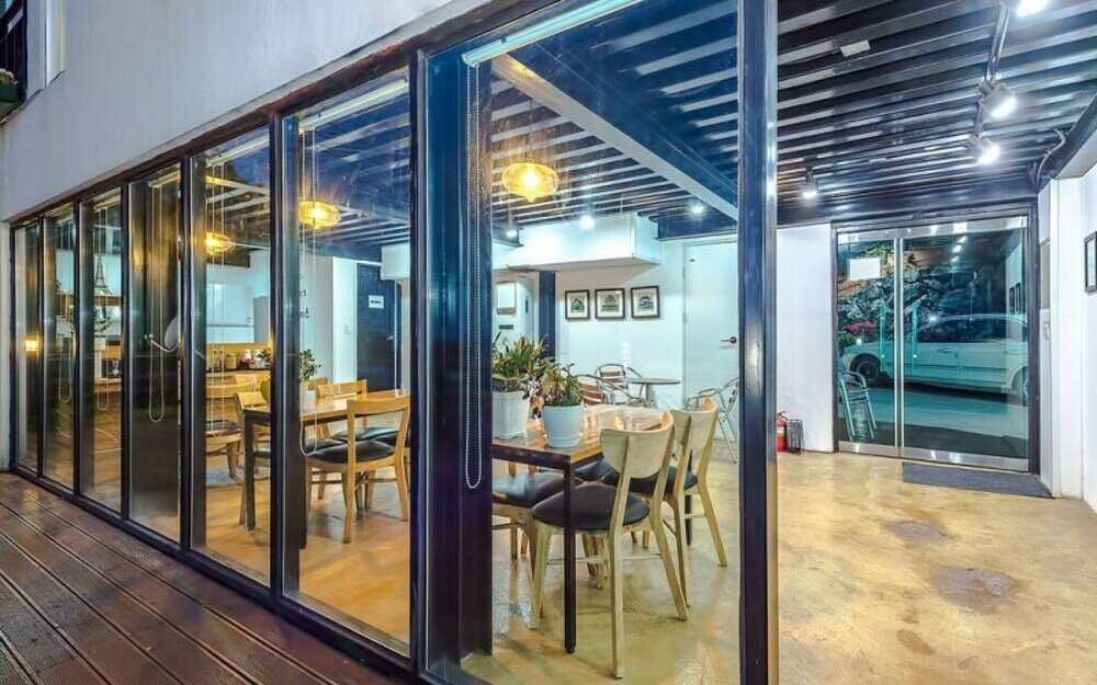 Фото Yeosu Maison Blanche Pension