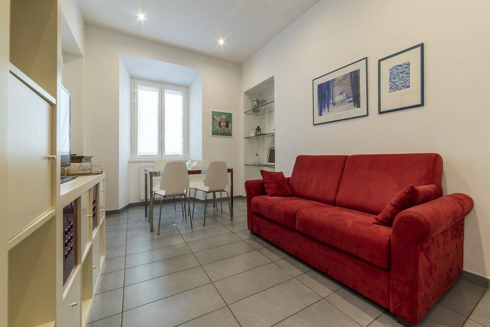 Фото Porta Pia & Villa Torlonia Apartment with Balcony