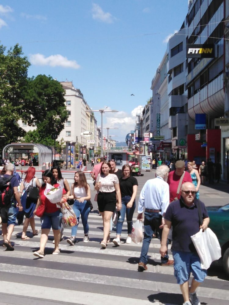 Фото Favoriten-Rooms