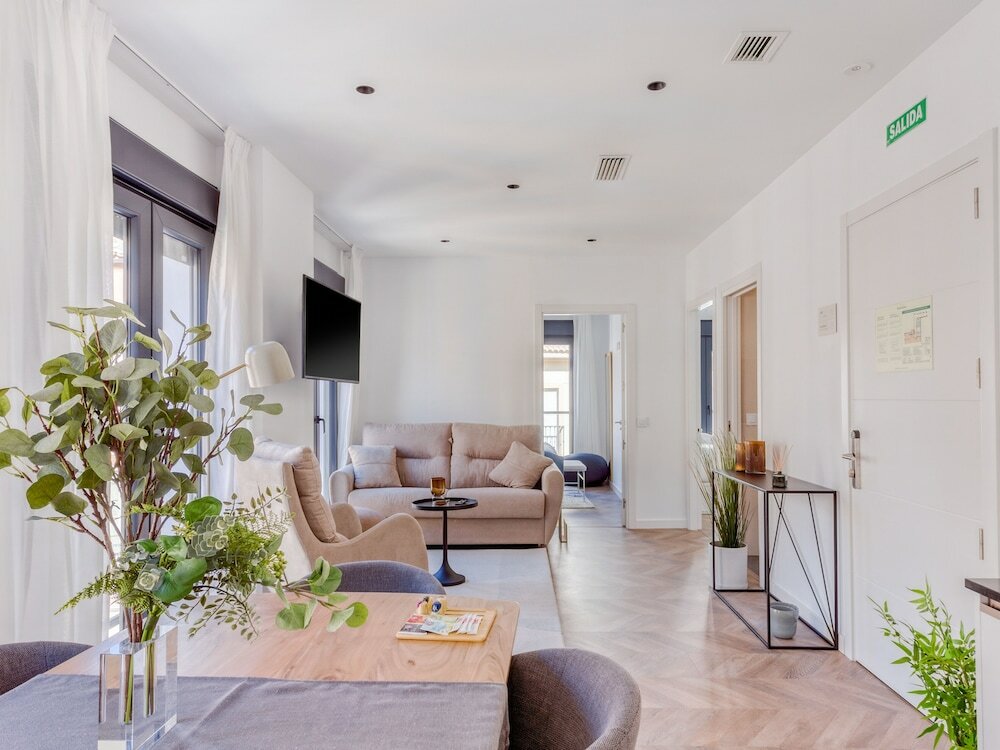 Фото Limehome Malaga Calle Ancha del Carmen