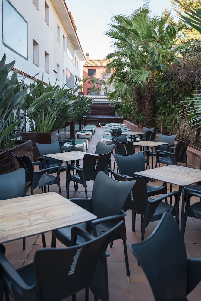 Фото Beatrix 2000 - Caliu apartments