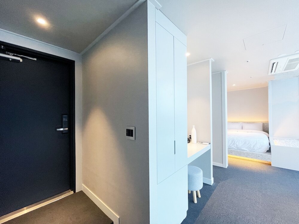 Фото Uh Suite The Haendae