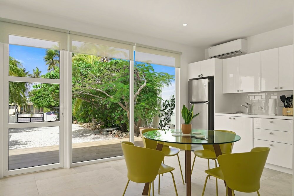 Фото Boca Catalina Modern Villa