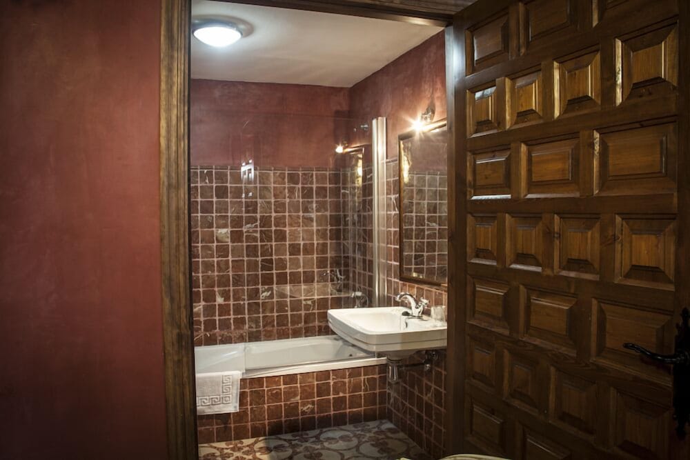 Фото La Hospederia Del Monasterio