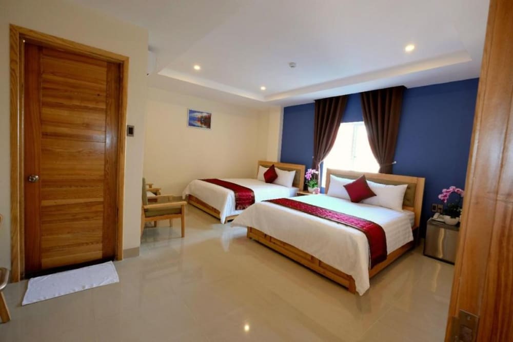 Фото Marigold Hotel And Apartment Da Nang