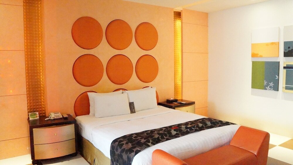 Фото Hip SPA Motel