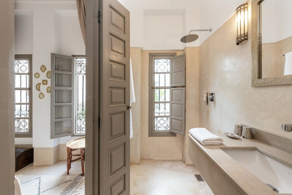 Фото Riad Louhou