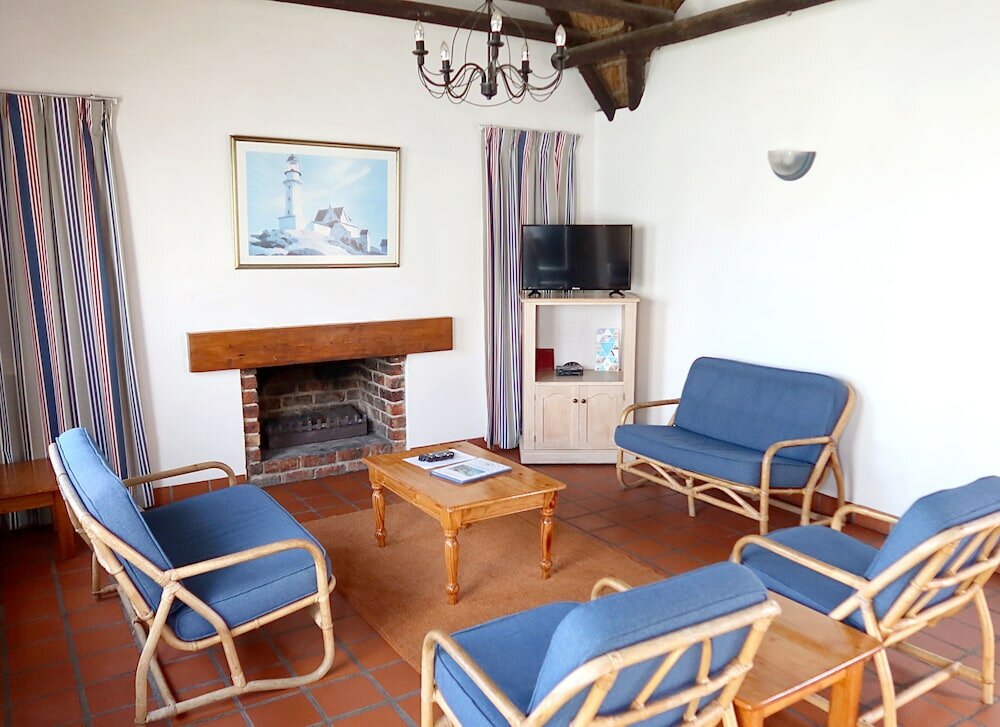 Фото Arniston Seaside Cottages