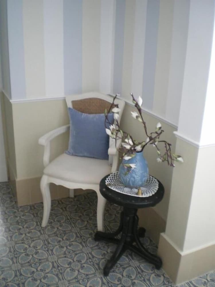 Фото Palacete de La Alameda - Adults Only