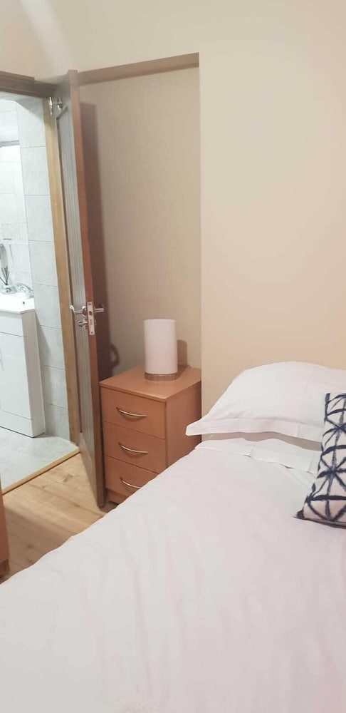 Фото Oxford City Guest House