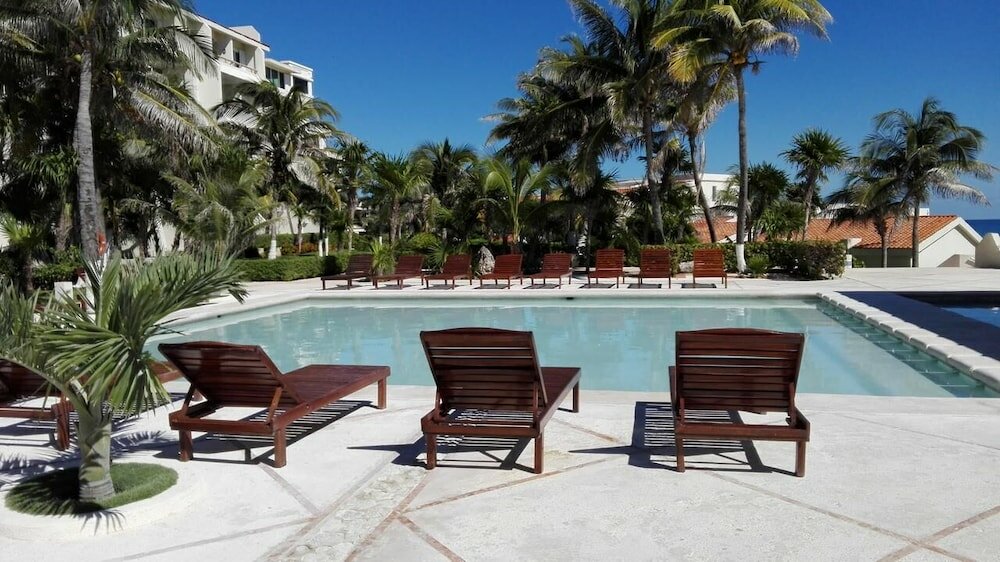 Фото Solymar Cancun Condos