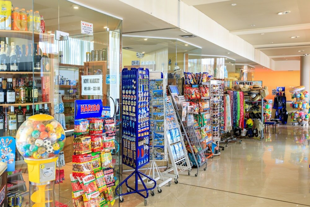 Фото Sovereign Beach Hotel - All Inclusive