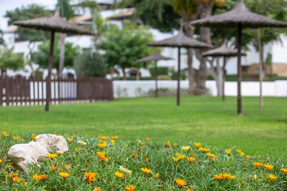 Фото Golf & Beach Costa Ballena Apartment