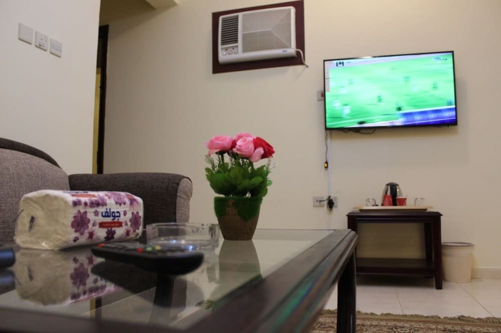 Фото Dar Al Zahib Furnished Units