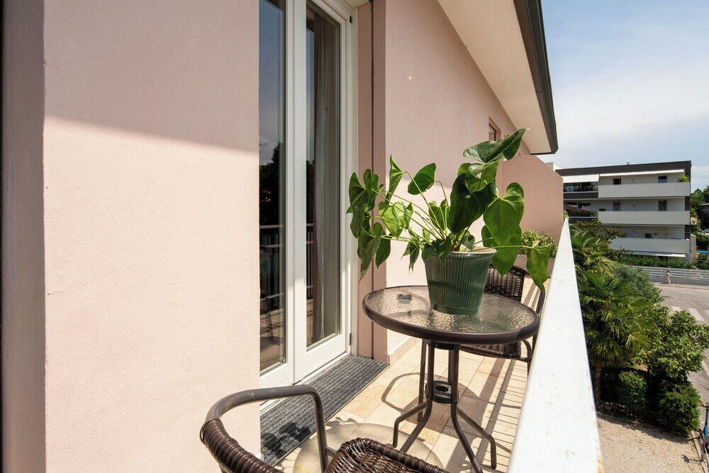 Фото Officine Cavour Appartamenti la Quercia