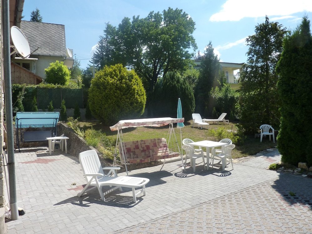 Фото Vadasztanya Apartmanhazak