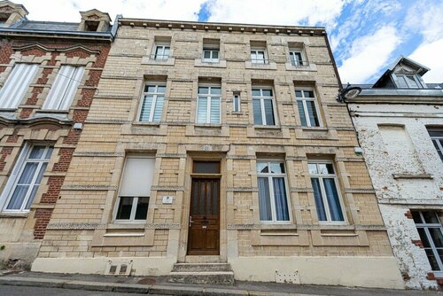 Гостиница Trankil-apparts Basilique в Сене-Кантене