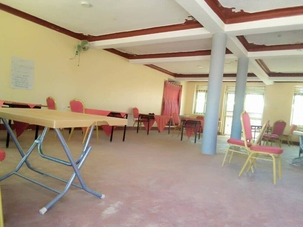 Фото The Pearl Hotel Kumi