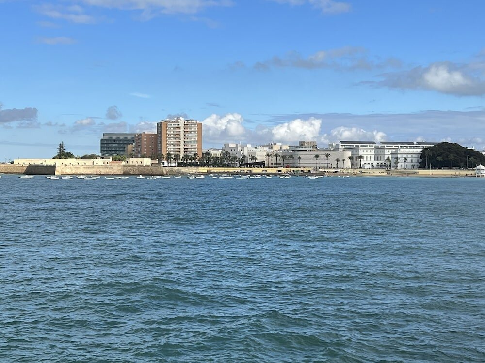 Фото Luz de Gades - Suites SPA Gym - Adults Only