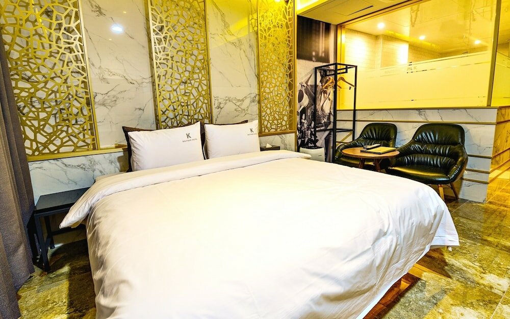 Фото Yeosu K-boutique Hotel