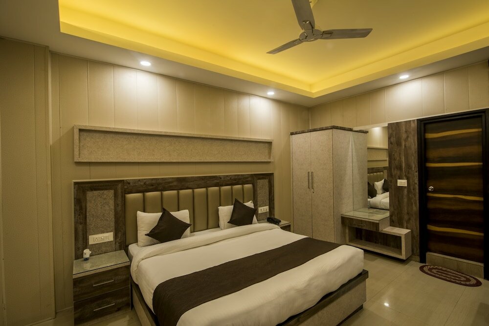 Фото Hotel Mahajan Internatioanal