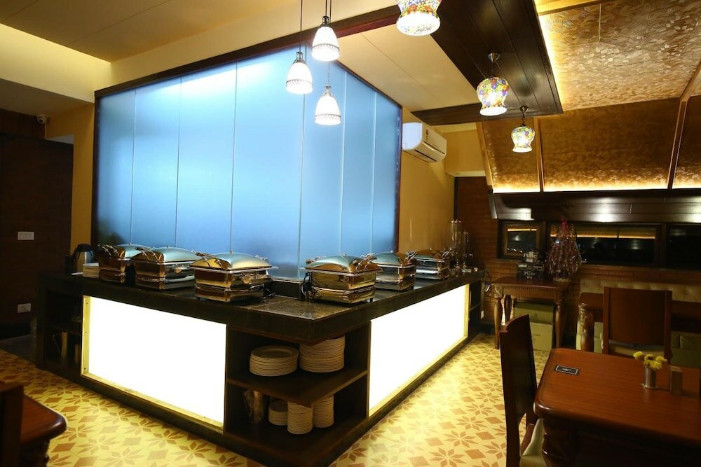 Фото The IC's Hotel