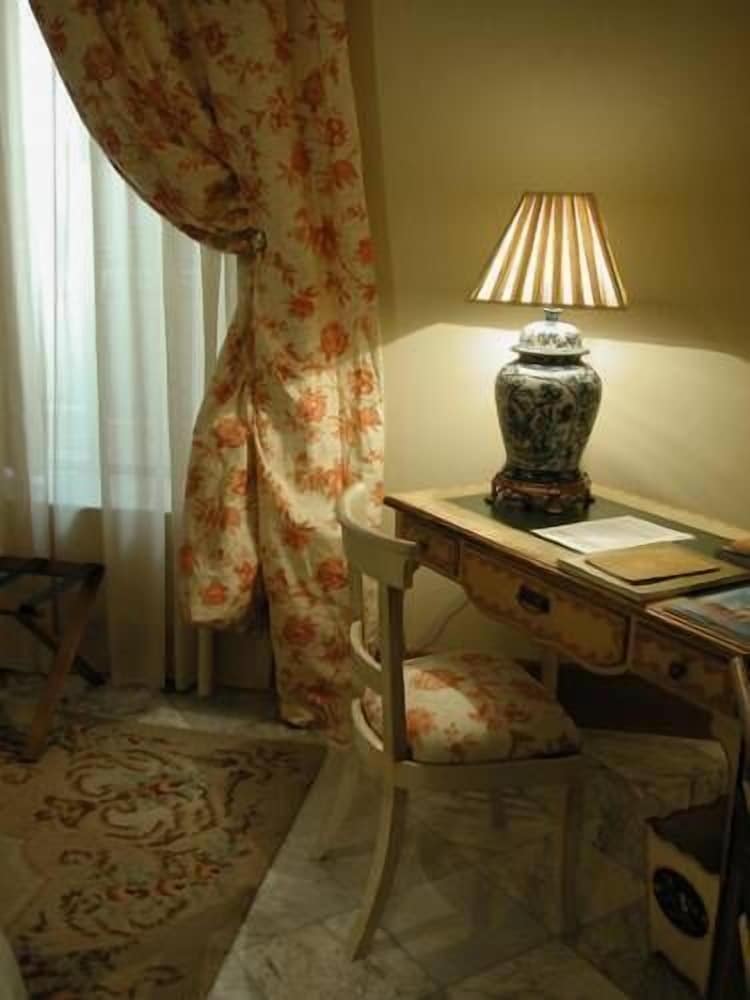 Фото Hotel Casa Palacio Conde de la Corte