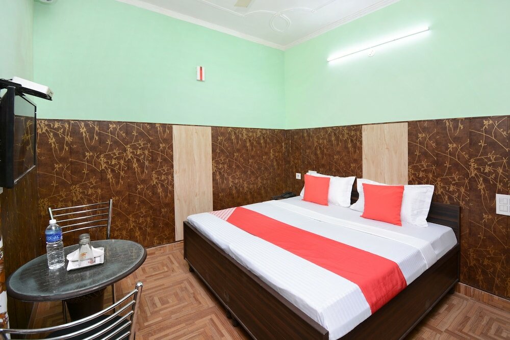 Фото Oyo 28097 Hotel Park View