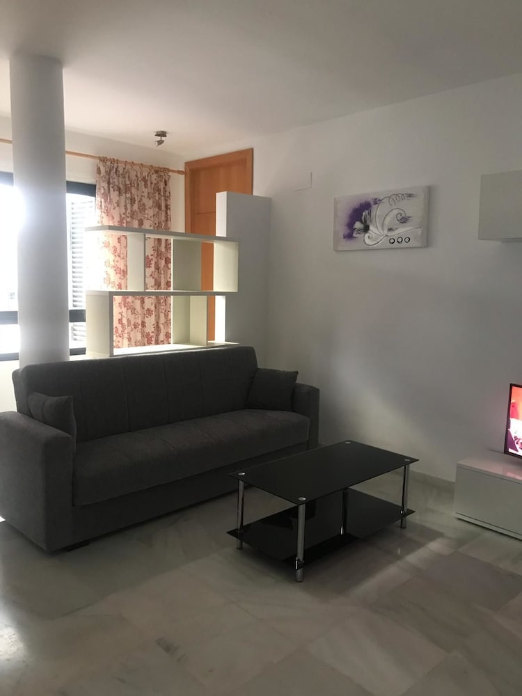 Фото Wish Suite Alameda Bulevar