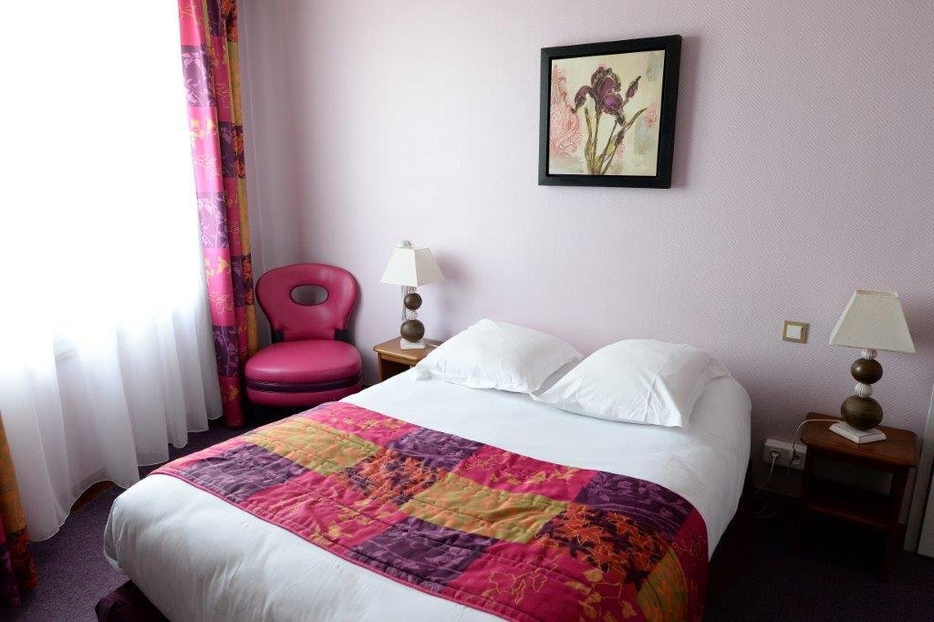 Фото Hôtel Porte Mars Reims Gare Centre