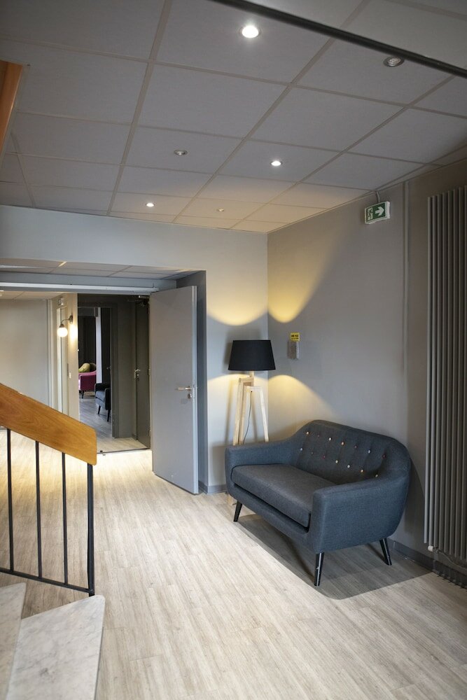 Фото L'Aptois Hotel