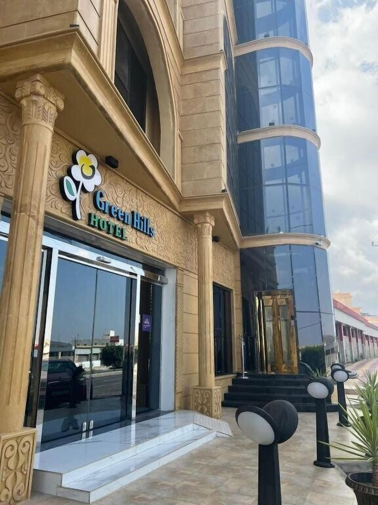 Фото Green Hills Hotel