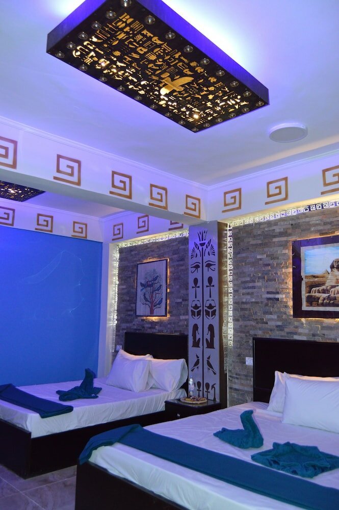 Фото Comfort Pyramids inn