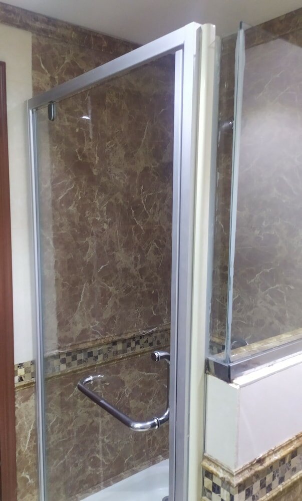 Фото Sanam Hotel Suites