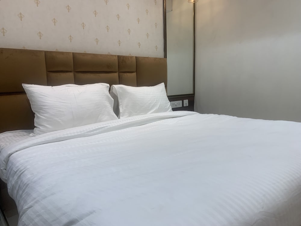 Фото Hotel Royal Saffron