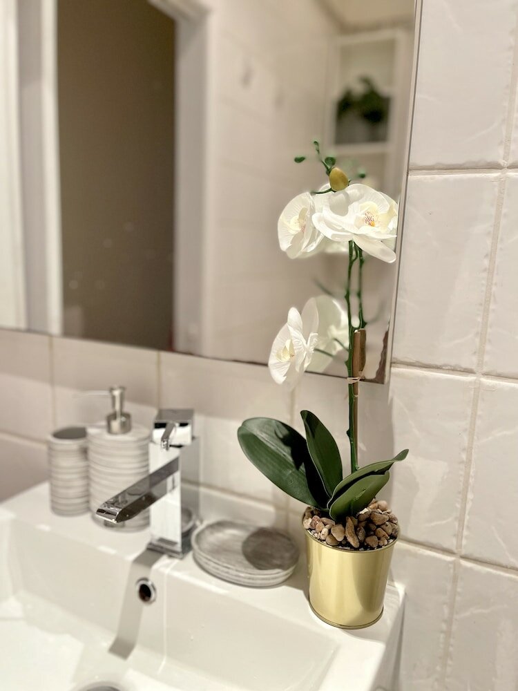 Фото Waterloo Luxury Apartment