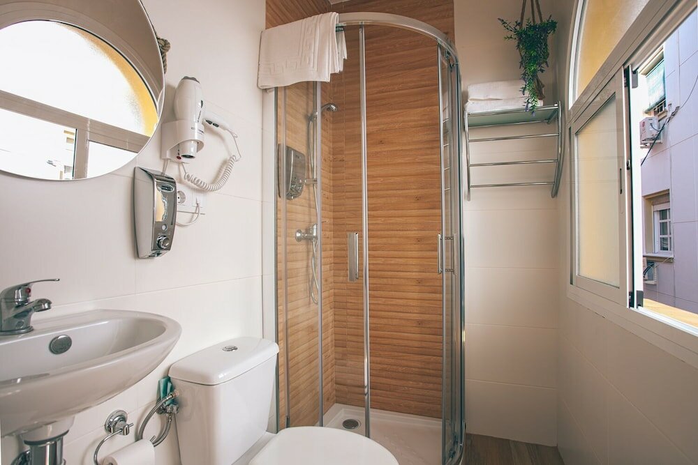 Фото Alcázar de María