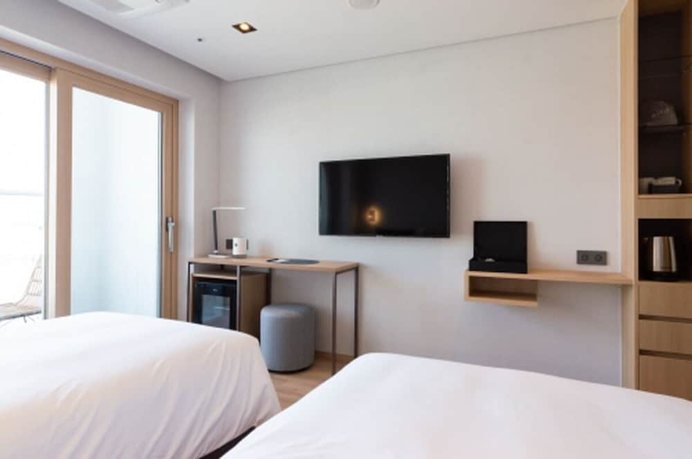 Фото Busan Connect Ocean Hotel