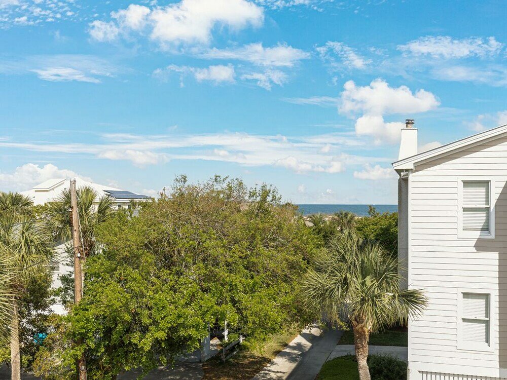 Фото Tide The Knot