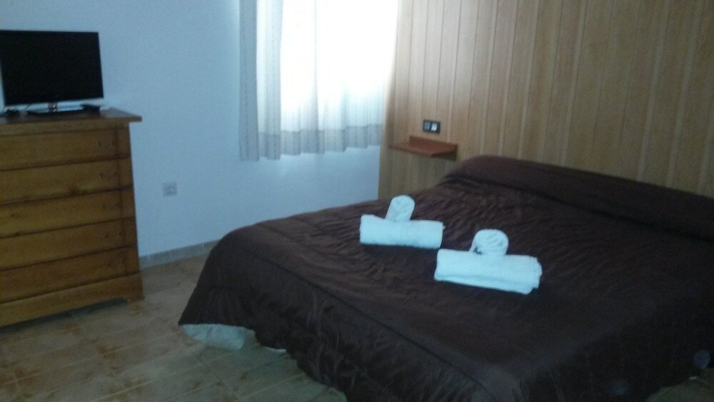 Фото Hostal Virgen del Pilar