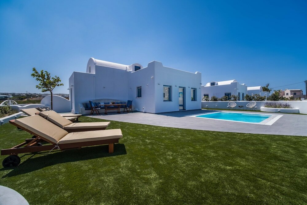 Фото Kyklos luxury Villas with private pool