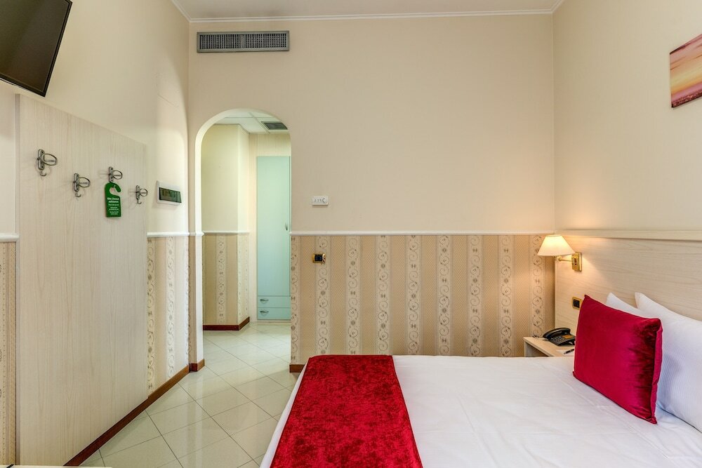 Фото Hotel Ottaviano Augusto
