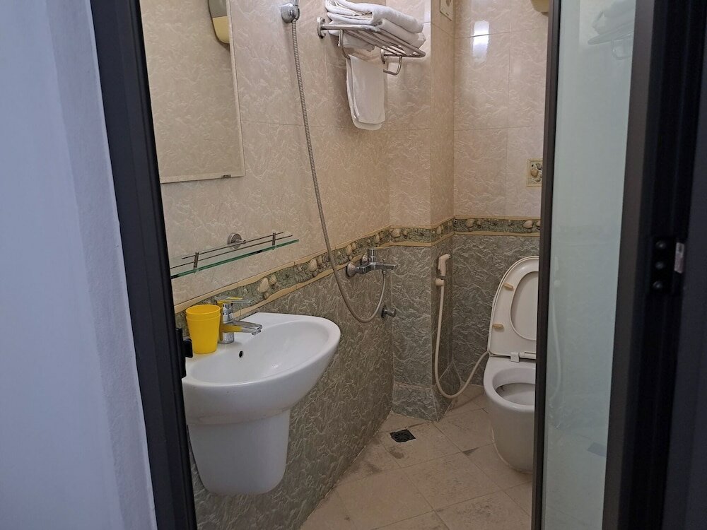 Фото South Gate Hotel