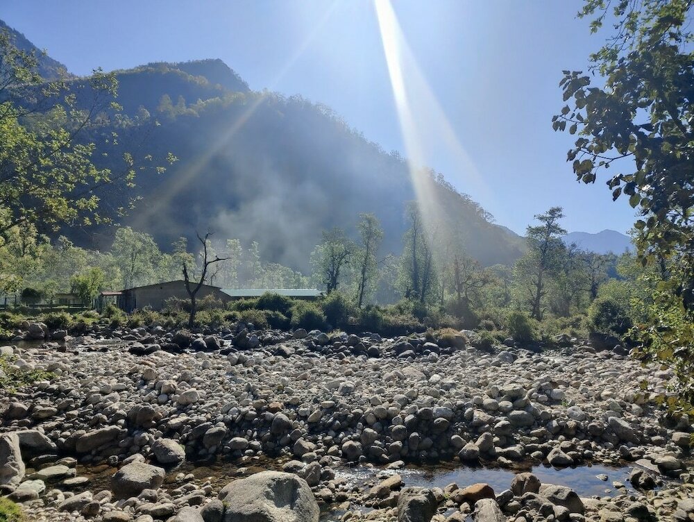 Фото Himalayan River Garden