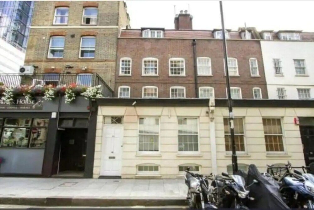 Фото Comfy Studio Apartment Near Trendy Shoreditch