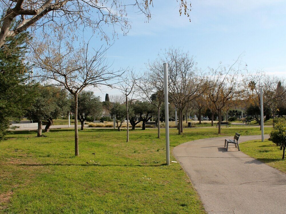 Фото Suitur beach apartment with pool