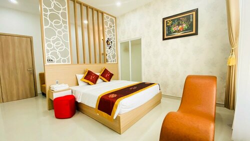 Гостиница Hoang Mai Hotel в Тэйнине